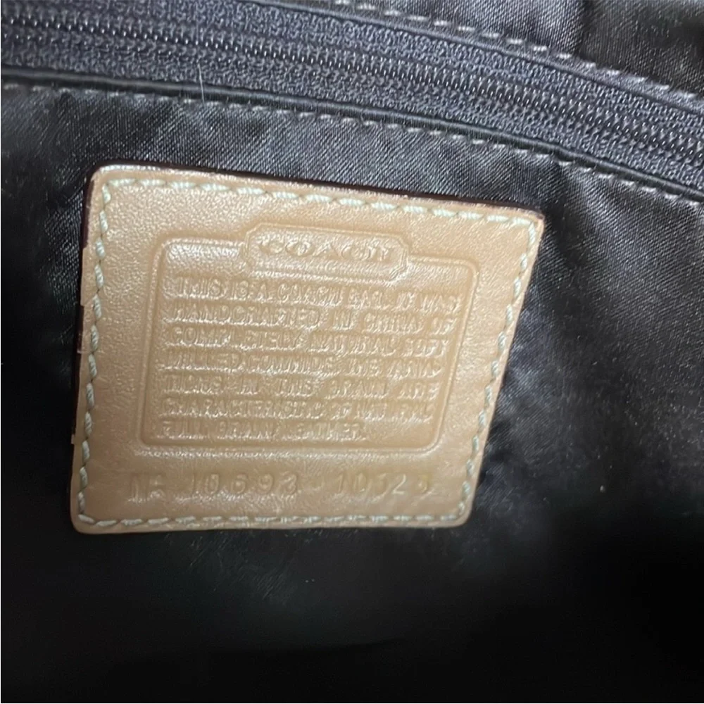 Coach leather shoulder purse in camel color